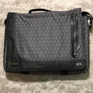 Hadaki Grab & Go Messenger Bag